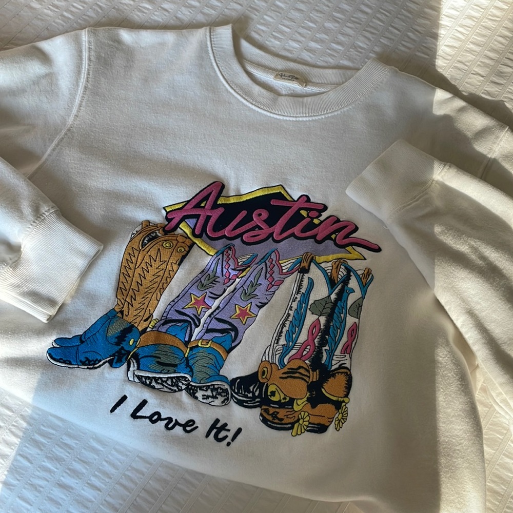 Brandy Melville “Austin I Love It!” Sweatshirt
